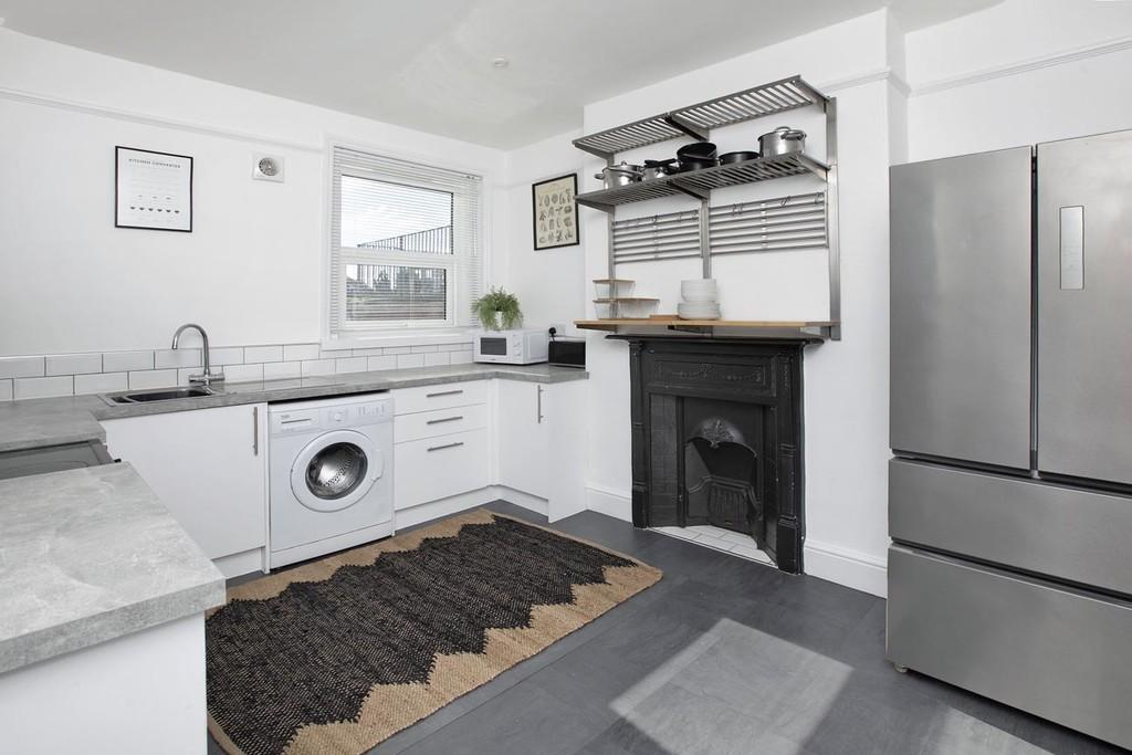 14 Archibold20220831943720 SMART