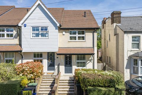 2b Brook Road, Epping, CM16 7BS