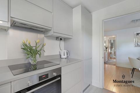 2b Brook Road, Epping, CM16 7BS