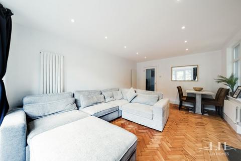 5 bedroom detached house for sale, West Way, Brentwood