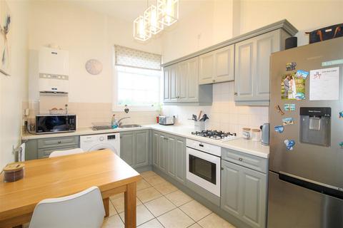 25 Bellingham Close, Thirsk, YO7 1FX