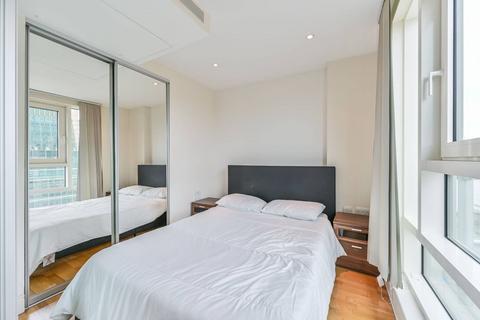 1 bedroom flat for sale, Anchor House, St George Wharf, Vauxhall, London, SW8