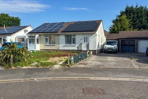 11 Canterbury Close, Weston-super-mare, BS22 7TS