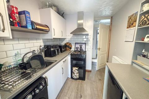 11 Canterbury Close, Weston-super-mare, BS22 7TS