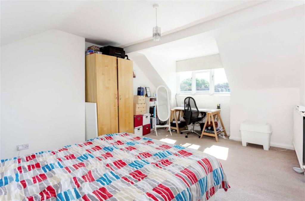 Roderick-road-hampstead-nw3