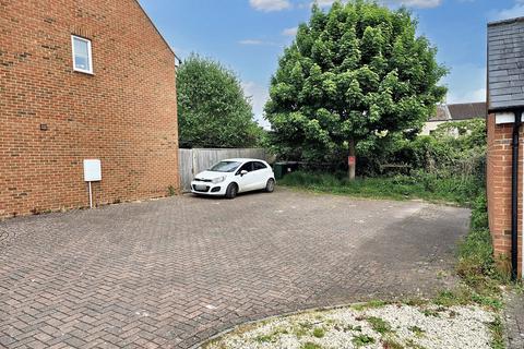 30 Herbleaze, Staverton, Trowbridge, BA14 8AB