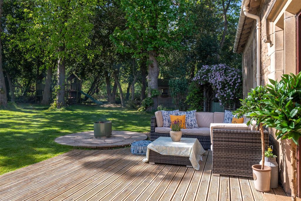 Raised Deck