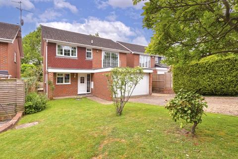 5 bedroom detached house for sale, Wells Close, Tonbridge, TN10 4NW