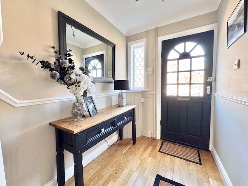 Entrance hall view 2