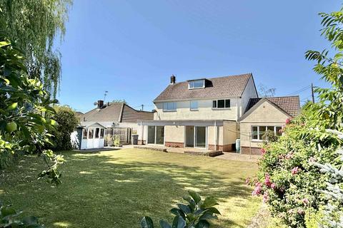4 bedroom detached house for sale, Hiltom Road, Ringwood, BH24 1PW