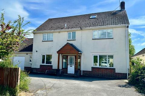 4 bedroom detached house for sale, Hiltom Road, Ringwood, BH24 1PW