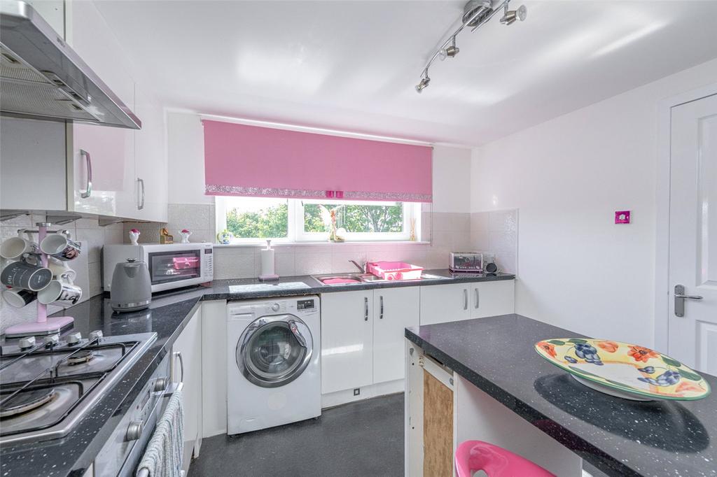 Kitchen Alt