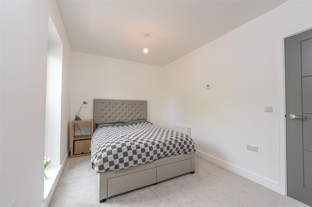 Bedroom Alt