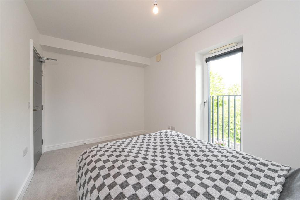 Bedroom Alt