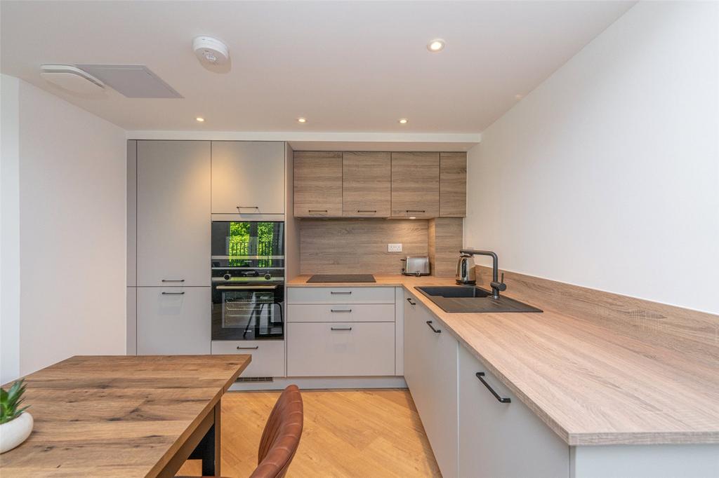 Kitchen/ Diner Alt