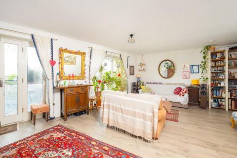 2 bedroom duplex for sale, Midland Mews, Old Market