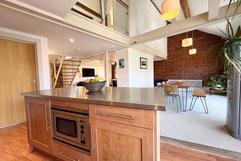 Apartment 6, Ocean House Clarence Road, Cardiff, CF10 5FR