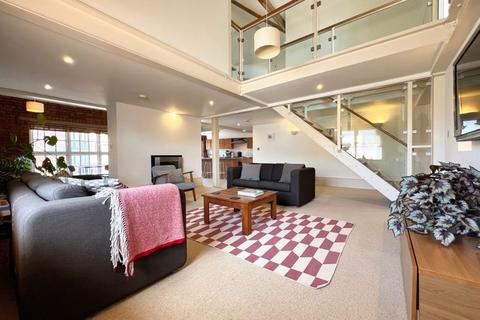 Apartment 6, Ocean House Clarence Road, Cardiff, CF10 5FR