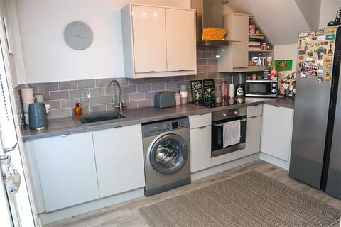 26 Stuart Drive, Lanark, ML11 7HF