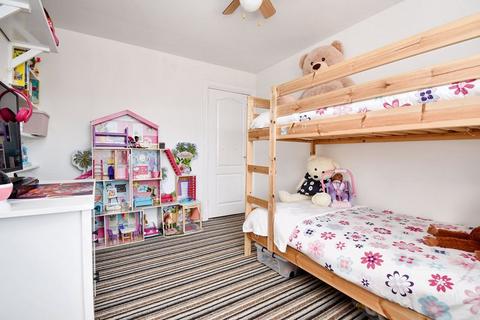 31 Castlehill View, Kilsyth, Glasgow, G65 9PA