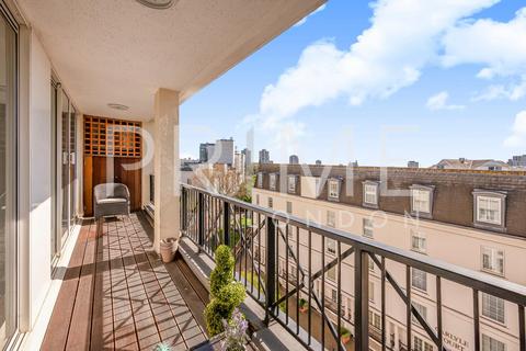 3 bedroom penthouse to rent, The Quadrangle, Chelsea Harbour SW10