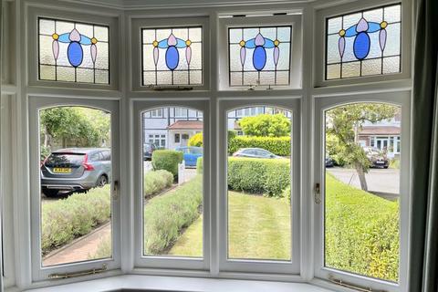 5 bedroom semi-detached house for sale, Meadow Road, Esher