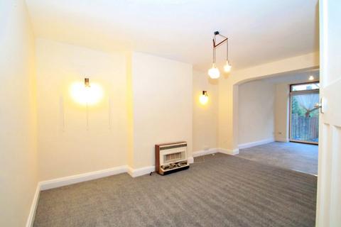 3 bedroom semi-detached house for sale, Moat Drive, Harrow