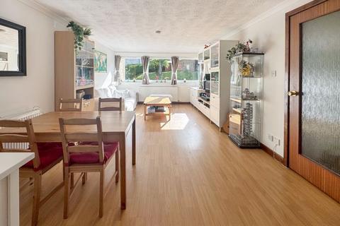 2 bedroom apartment for sale, Balcarres Avenue, Kelvindale