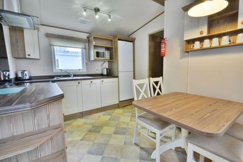 2 bedroom detached house for sale, Kingfisher Lake, Cotswold Hoburne, Cotswold Lakes