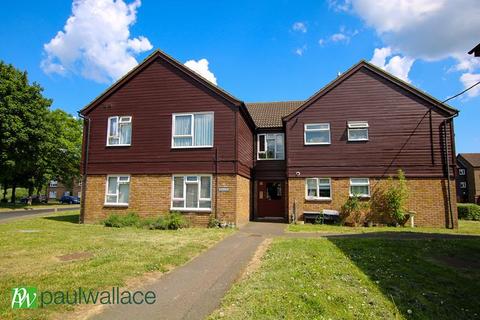 19 Farriers End, Broxbourne, EN10 6BS