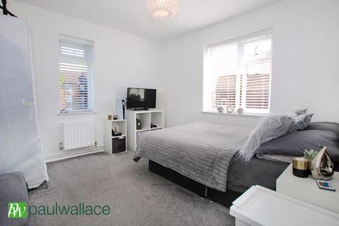 19 Farriers End, Broxbourne, EN10 6BS