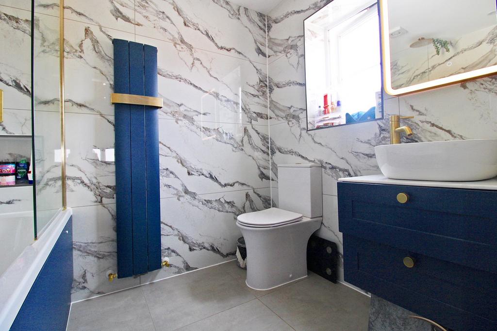 Ensuite Bathroom
