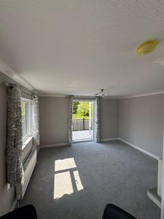 2 bedroom detached bungalow for sale, Swindon SN25