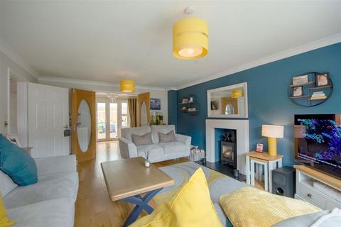112 Wheatmoor Road, Sutton Coldfield, B75 7JS