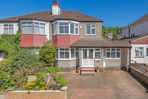 7 Raleigh Avenue, Wallington, SM6 8HE