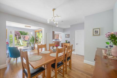 7 Raleigh Avenue, Wallington, SM6 8HE