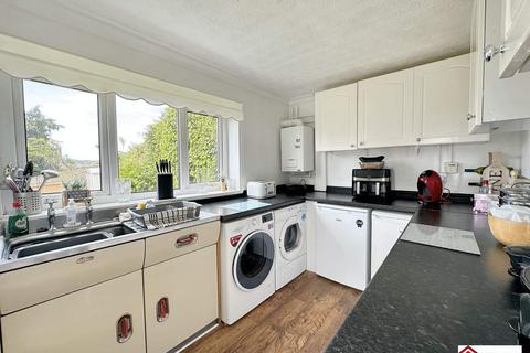 4 Chestnut Close, Neath, SA10 7AU