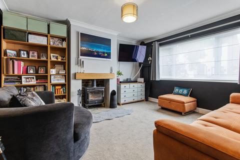 3 bedroom semi-detached house for sale, Maple Grove, Rugby, CV21
