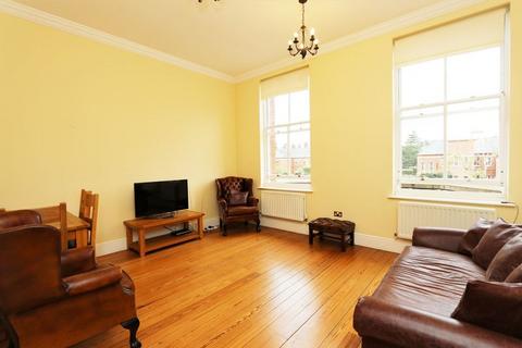 2 bedroom apartment to rent, Wentworth House, Hampstead Avenue, Repton Park IG8
