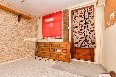 4 Brookside, Beare Green, Dorking, RH5 4QH