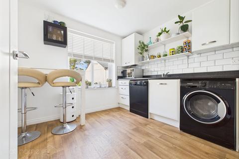 32 Hendrawna Meadows, Perranporth, TR6 0FH