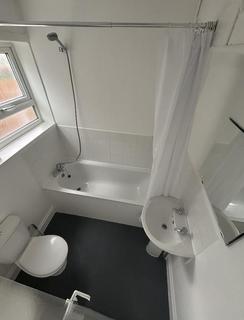 1 bedroom flat to rent, London NW11