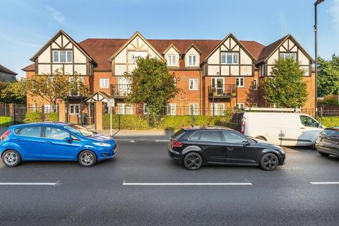 1 bedroom flat for sale, Limpsfield Road, Yew Tree Court, Sanderstead, Surrey, CR2  9LB