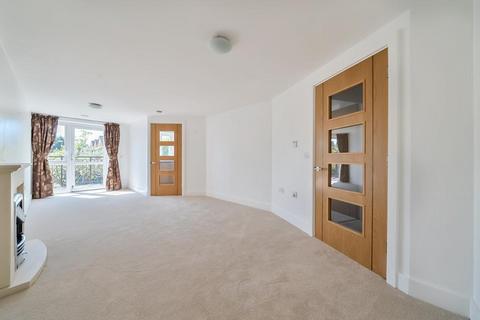 1 bedroom flat for sale, Limpsfield Road, Yew Tree Court, Sanderstead, Surrey, CR2  9LB