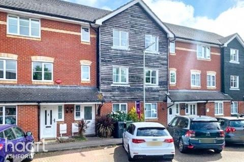 4 bedroom townhouse for sale