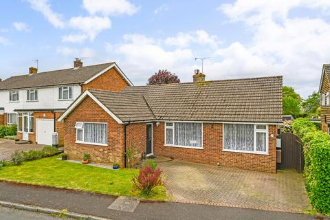 17 Cherry Tree Road, Charing Heath, Ashford, TN27 0BB