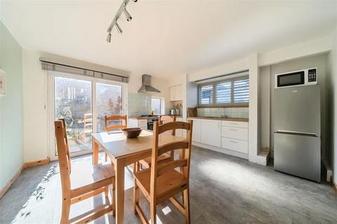 9 Cavendish Road, Exeter, EX1 2PB