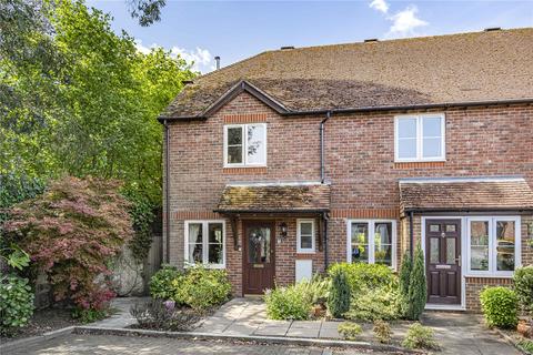 4 Bell Close, Pulborough, RH20 1DH