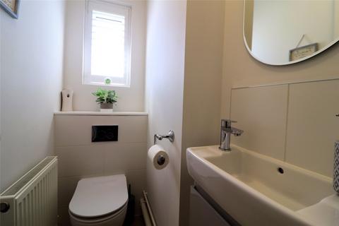 3 Austen Road, Erith, DA8 1YA