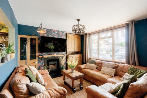 4 bedroom semi-detached house for sale, Hanham, Bristol BS15